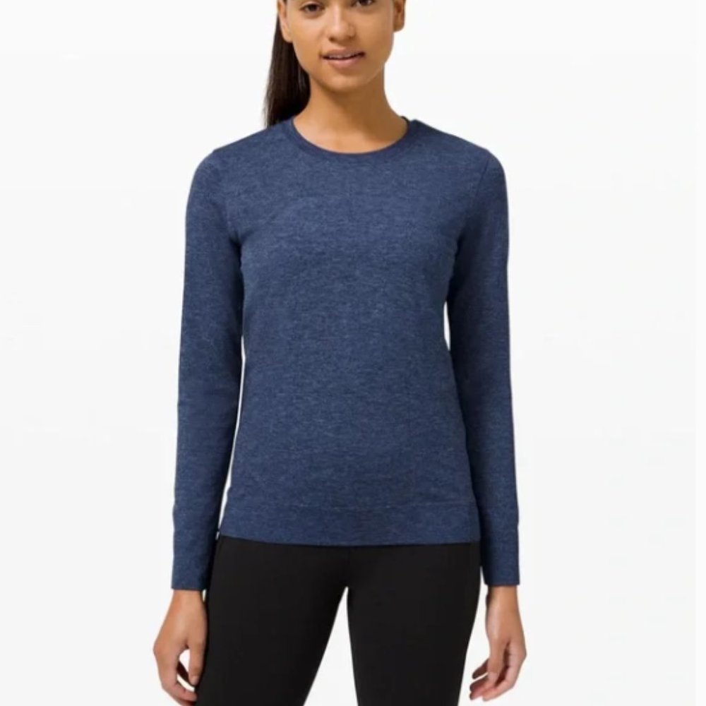 Swiftly Relaxed-Fit Long Sleeve Shirt - Navy Blue
